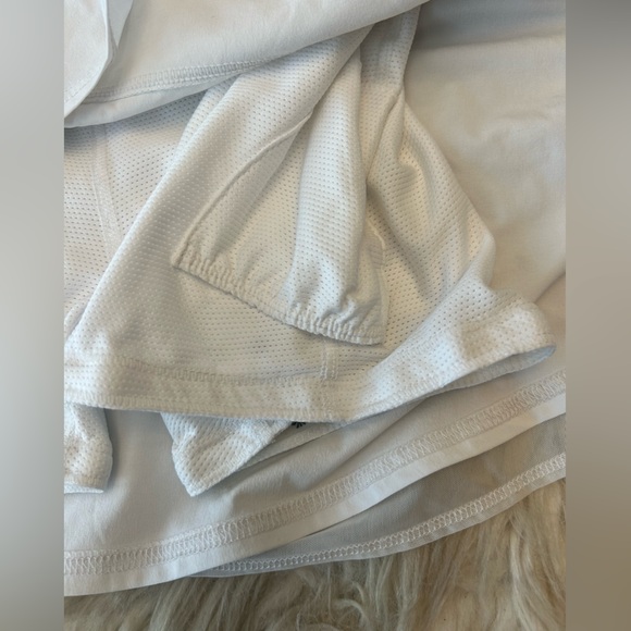 ATHLETA ‘Upbeat’ Mesh Overlay Tennis Skirt Skort - Picture 9 of 15